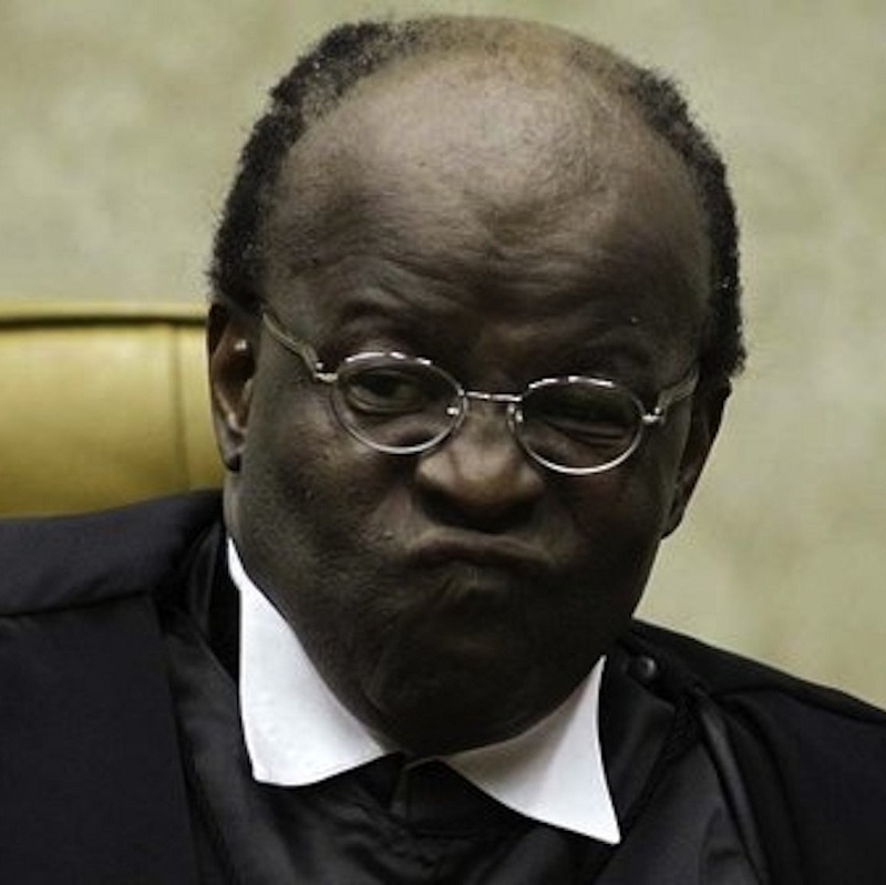 Joaquim Barbosa desiste de ser candidato a presidente pelo PSB e abre possibilidade de Frente Ampla