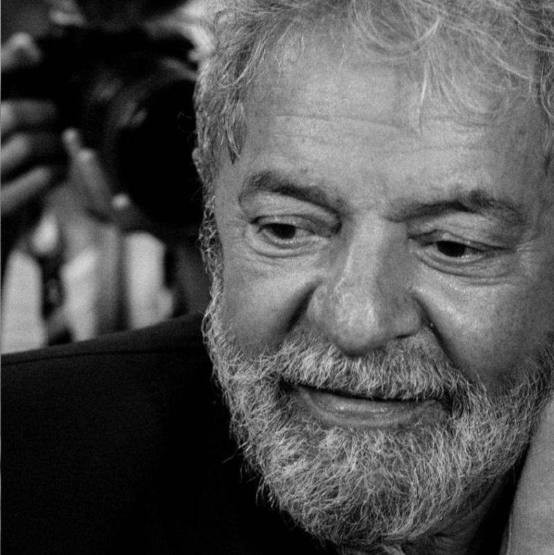 foto do rosto de lula