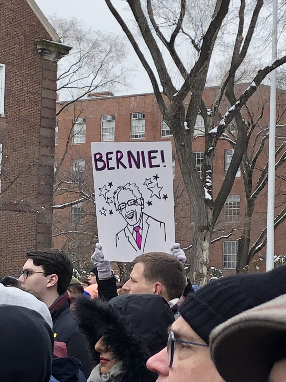 lançamento da pré-campanha de Bernie Sanders nos EUA