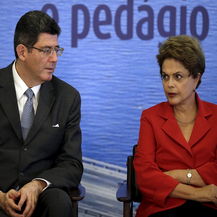 Ex-presidente Dilma e seu ministro da Fazenda, Joaquim Levy