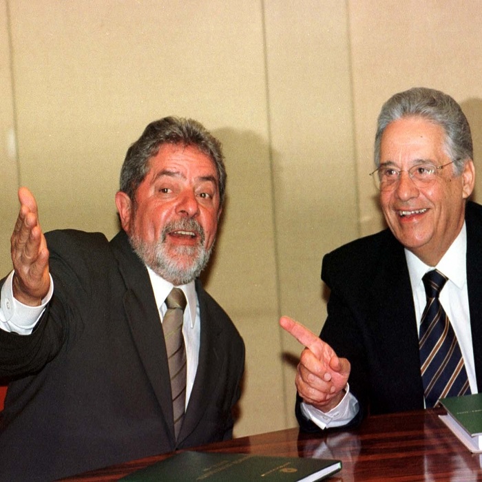 nacional-consumismo lula fhc tripé macroeconômico