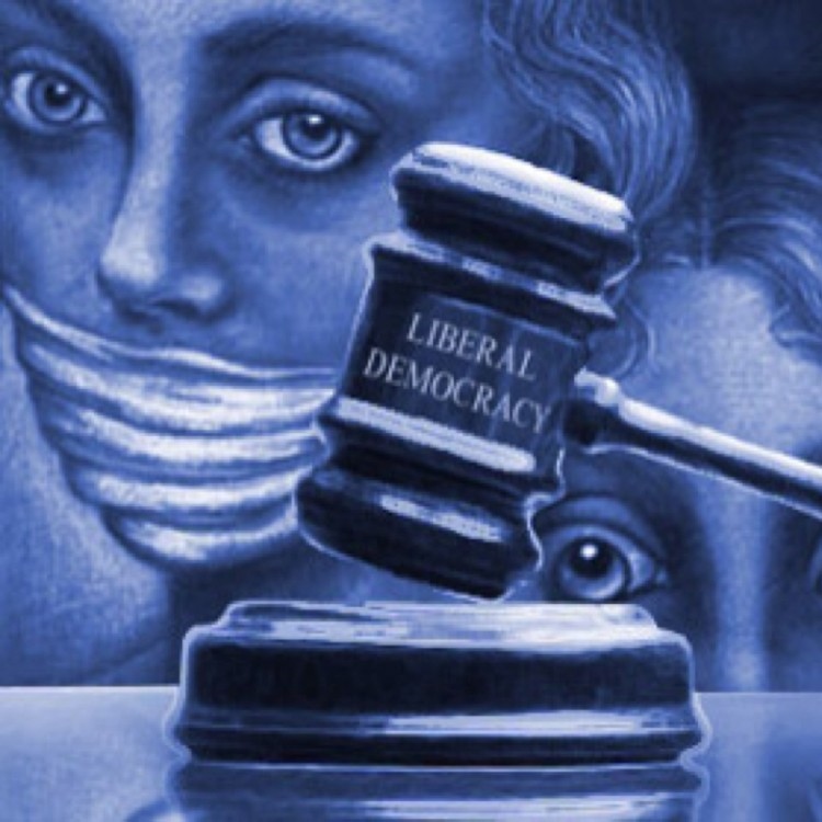 democracia liberal crise