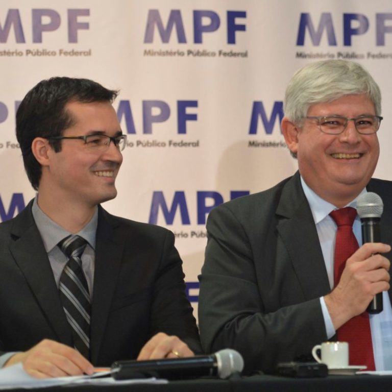 Mesmo antes das consequências e repercussões do que ficou conhecido como “mensalão”, na década passada, e agora da operação Lava-Jato, a ciência política já apontara um dos problemas centrais da crise envolvendo hoje o Ministério Público – qual seja, quem controla o controlador – questão clássica que vem de Aristóteles, no século V a. C, quando o filósofo já encarava como dilema, por exemplo, o critério da escolha dos juízes.