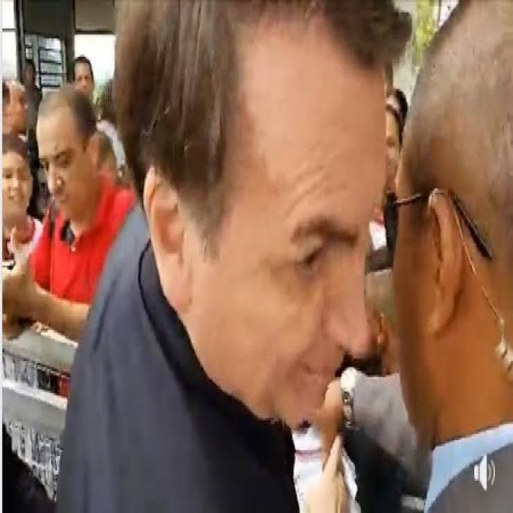 bolsonaro debocha de apoiador só pelo bafo não vai ter emprego