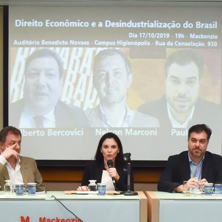 Debate no Mackenzie Não existe desenvolvimento sem indústria e Estado direito econômico e desindustrializaçãgilberto bercovici paulo gala nelson marconi 2