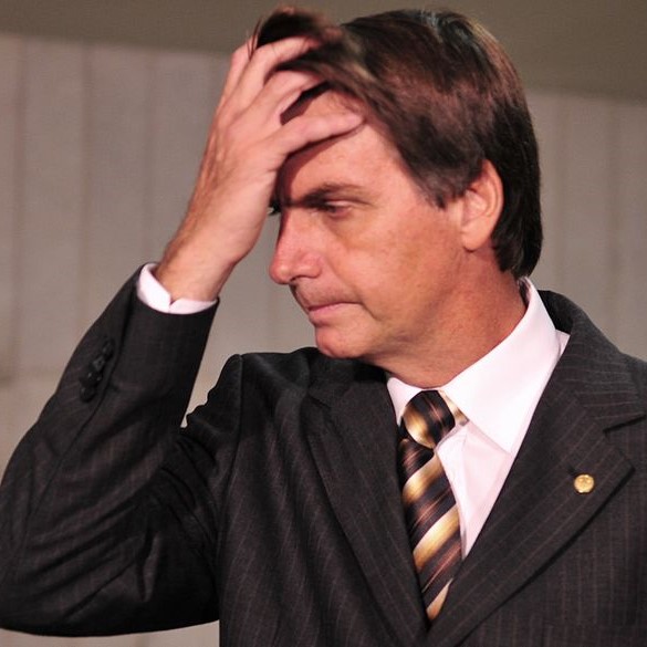 O governo dos Estados Unidos acaba de recusar o pedido do Brasil para entrar na OCDE. Quando Trump prometeu a Bolsonaro, em pleno Salão Oval da Casa Branca