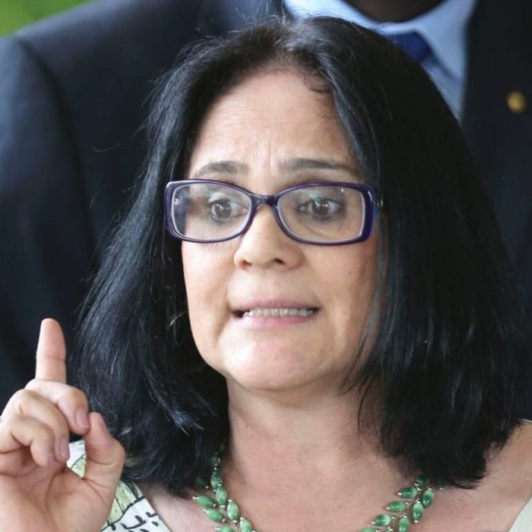 Foi com espanto que percebi o movimento dos últimos dias sobre a campanha para o Conselho Tutelar, através de uma conclamação da sociedade geral para a participação das eleições, por meio do discurso sobre uma tentativa de invasão de evangélicos