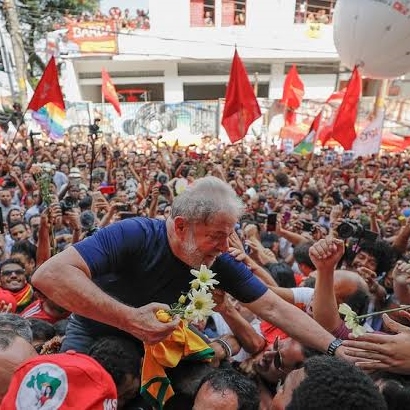 lula nos braços do povo são bernardo ricardo stuckert