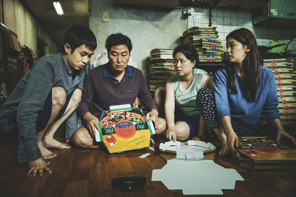 A mesquinhez parasita do capitalismo no impactante filme sul-coreano, por Álvaro Miranda