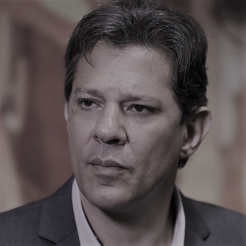 Haddad, com disciplina espartana, se dedica com força ao cargo de maior nulidade política na recente história brasileira.