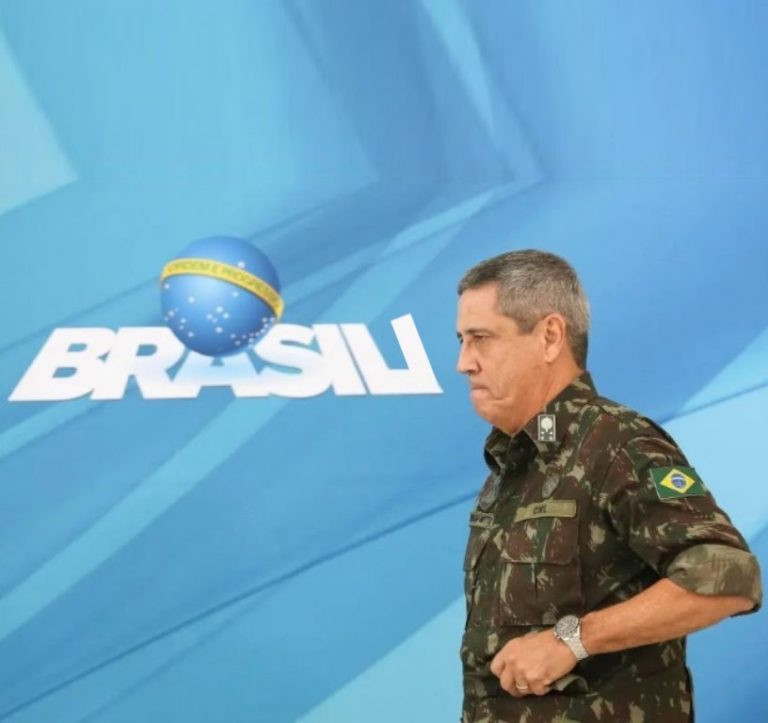 GILBERTO MARINGONI Não há inteligência militar no Brasil, há esperteza