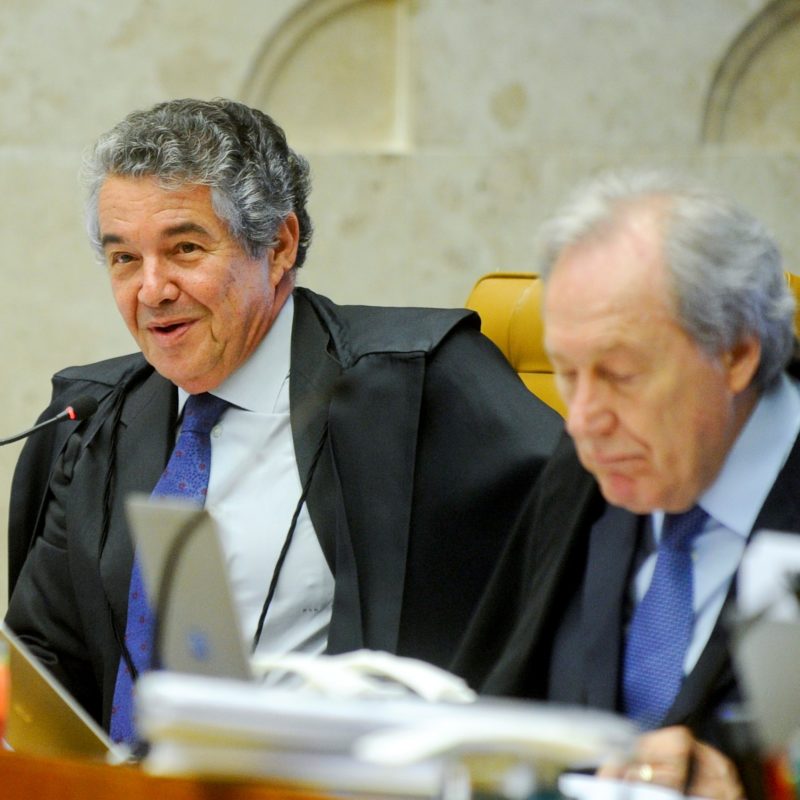 As vidas com plano de saúde, na prática, valem mais do que as vidas que não tem dinheiro para pagar um plano de saúde e dependem do serviço público superlotado e colapsado, em que sequer há sabão.