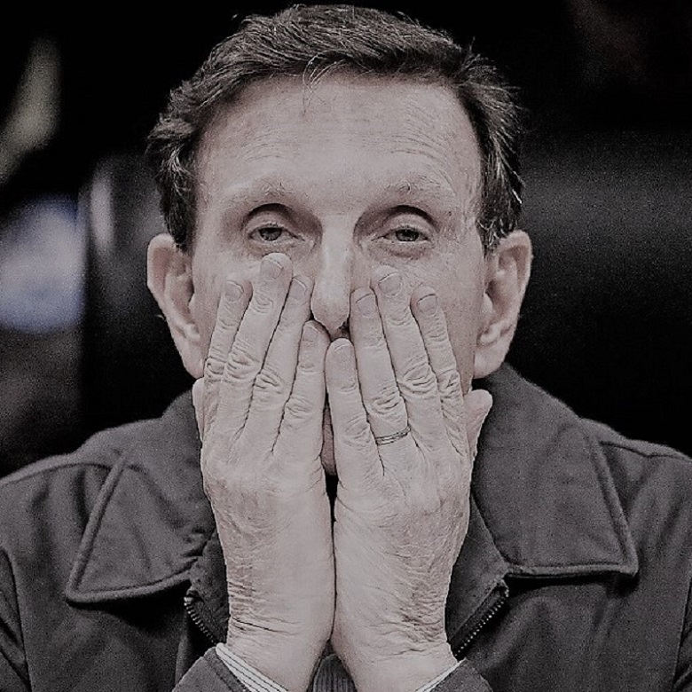 Eleições Por Eduardo Papa – Chegou a eleição! A festa da democracia! Quando a cidadania decide os rumos de seu destino, mas será mesmo? É bem sabido que a democracia que essa mesma cidadania conseguiu construir, convive com um Estado extremamente autoritário, com instituições profundamente enraizadas na sociedade, que se confundem com a sua própria origem. A "nossa democracia" não tem mesmo grandes semelhanças com os modelos europeus.