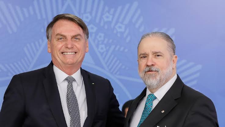 LUIZ MOREIRA: A PGR e o impeachment de Bolsonaro