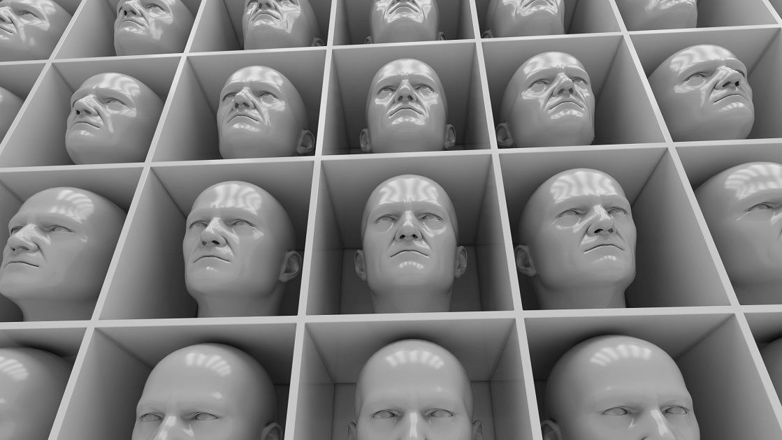 A palavra 'identitarismo' ficou muito imprestável para ser usada. Em parte por causa de identitários que, propositalmente, tratam qualquer crítica ao identitarismo como uma crítica a movimentos por direitos de minorias. Mas movimentos de minorias podem ser identitários ou não, assim como movimentos de maiorias.