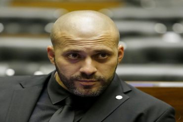 Deputado Daniel Silveira é preso. O machão fascista não pode ser o centro da conjuntura