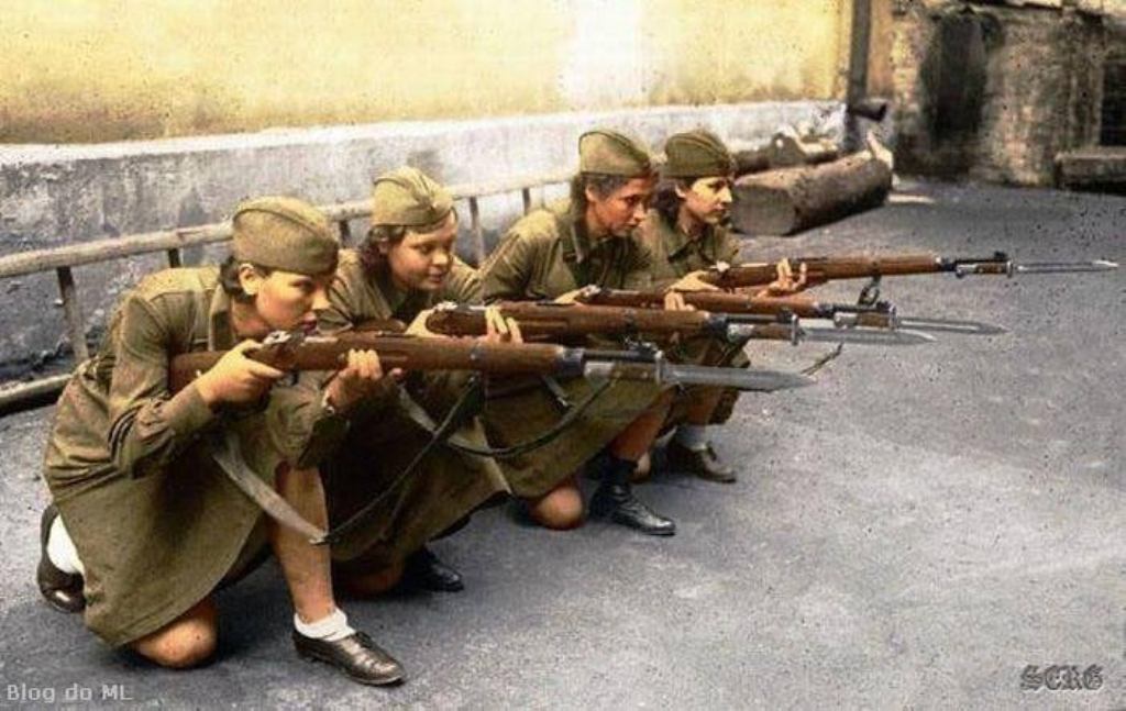 8 de Março Mulher guerra e revolução