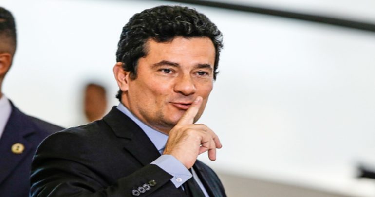 Descobriram que Moro não era o juiz natural de Lula