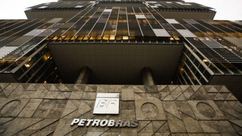 A foto mostra o edifício sede da Petrobras, no Rio de Janeiro.