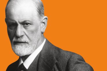 Freud diz que o analista iniciante pensa que o mais difícil da psicanálise é a teoria, mas que percebe que o mais difícil é o manejo da transferência