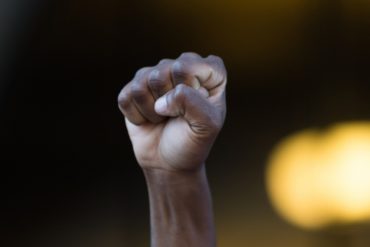 13 de maio Dia Nacional de Denúncia ao Racismo.