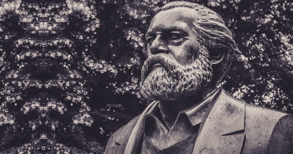 Karl Marx e sua atualidade 203 anos depois