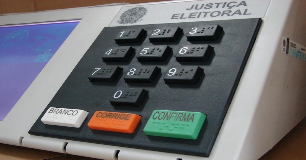 No dia em que a PEC 135 será votada na Comissão Especial, ou software ou morte? Que fria! Que tristeza!