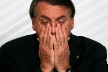 Machão pede penico. Bolsonaro tem que cair