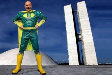 Milton Temer O bobo da corte e a alienação consentida