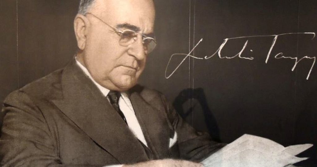 Getulio Vargas e a criação da identidade nacional do Brasil