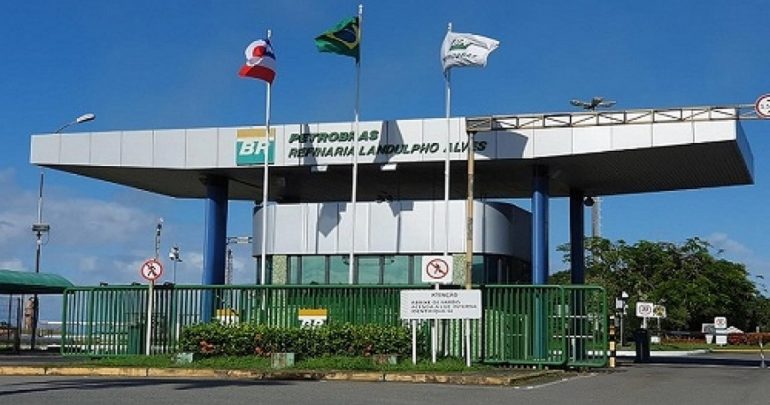 A refinaria Landulpho Alves e a ofensiva burguesa