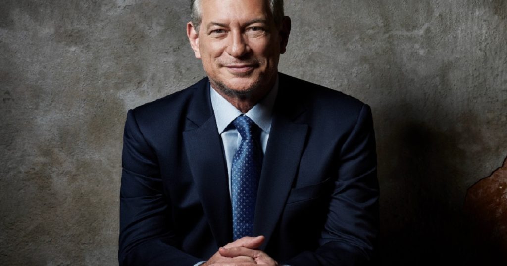 Ciro Gomes - Cristãos Trabalhistas fazem manifesto contra Estado Policial