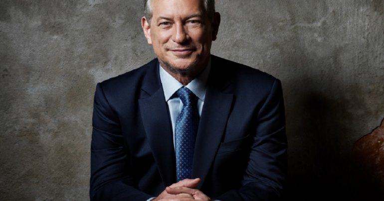 Ciro Gomes - Cristãos Trabalhistas fazem manifesto contra Estado Policial