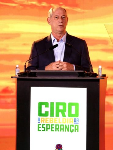 ciro gomes larga muito à esquerda de lula milton temer lançamento pdt