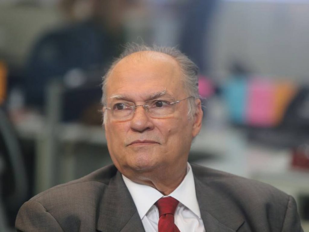 Cidadania racha sobre federação com PSDB, PDT e Podemos roberto freire