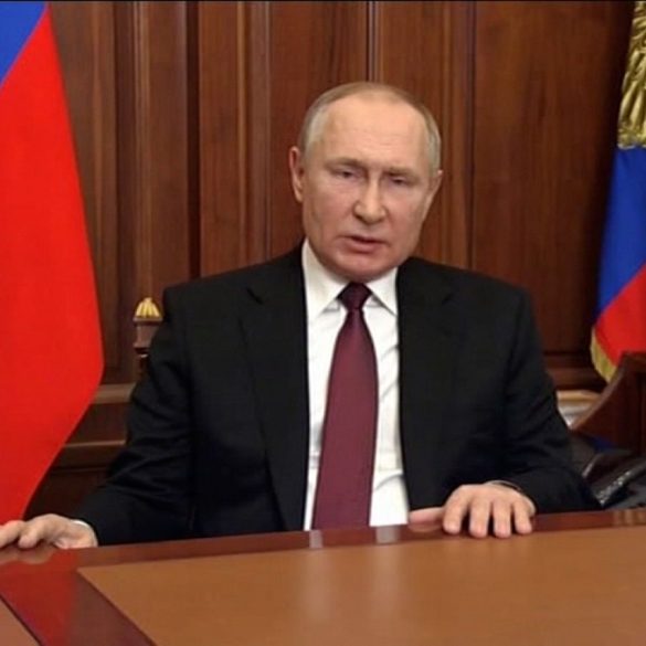 Rússia bombardeia a Ucrânia; leia o discurso de Putin
