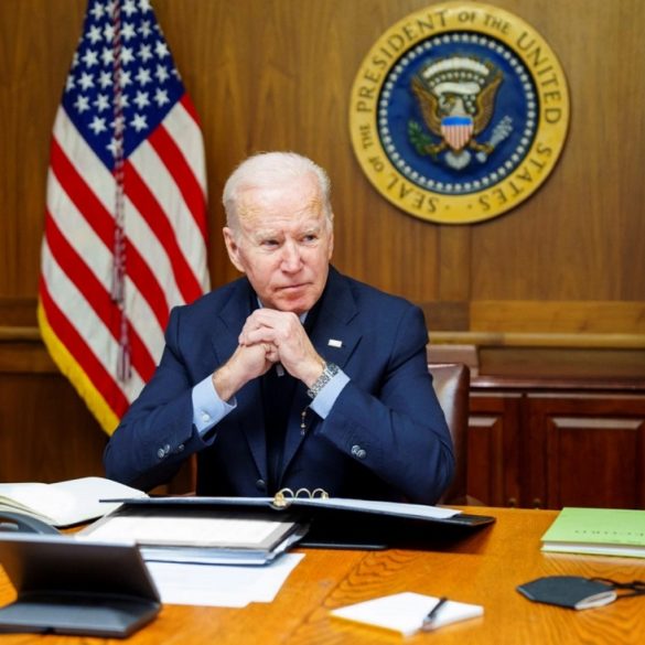 O Império se agita os EUA e a técnica da fervura política joe biden