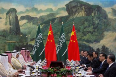 O petróleo saudita em yuan e a hegemonia global dos Estados Unidos-min