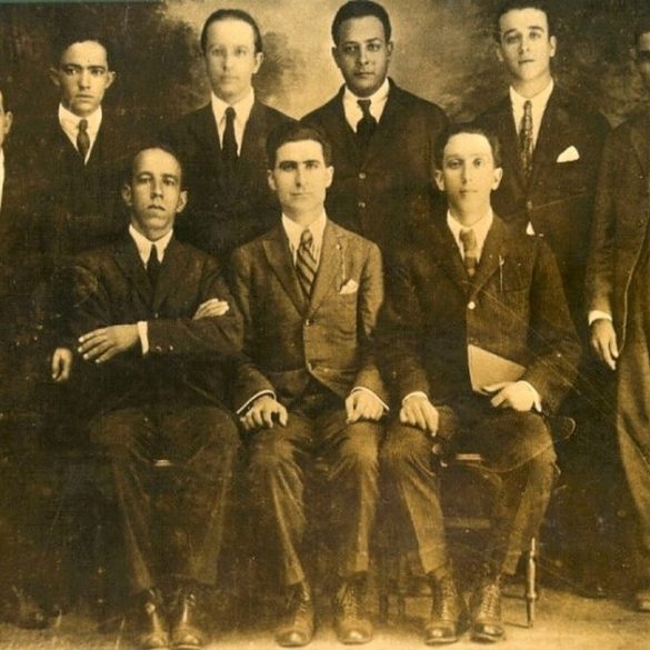 O perigo vermelho faz cem anos pcb
