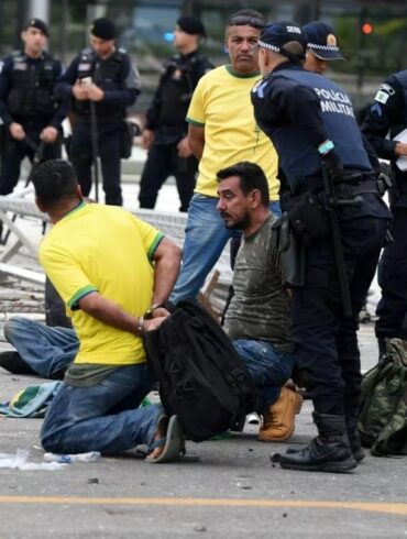 A-repressão-ao-bolsonarismo-não-garantirá-estabilidade-prisão-manifestantes_1-min