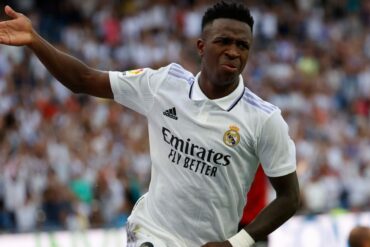 Liga espanhola anuncia a criação de comissão para lidar com racismo contra Vinícius Jr.