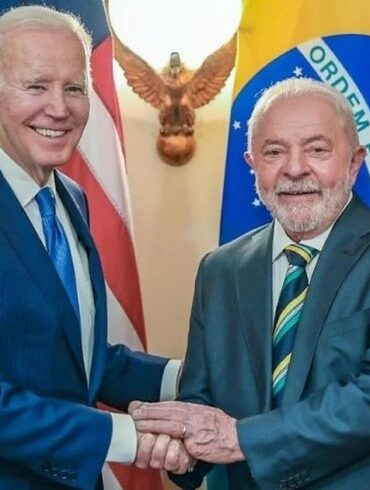 A guerra nos dias seguintes ao primeiro aniversario