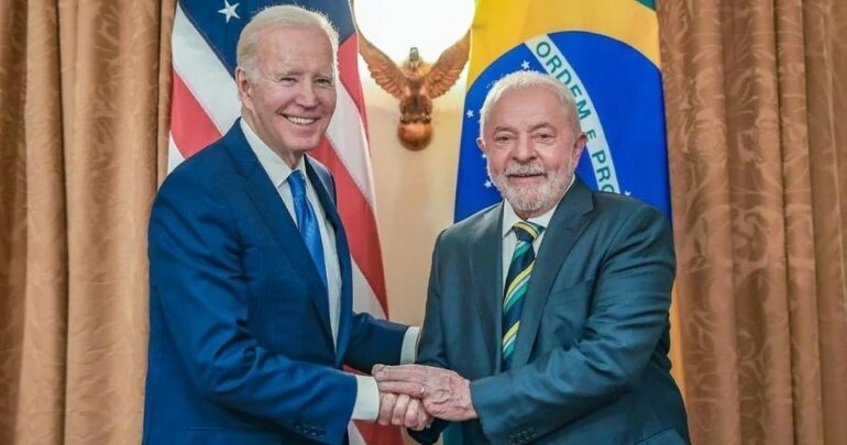 A guerra nos dias seguintes ao primeiro aniversario