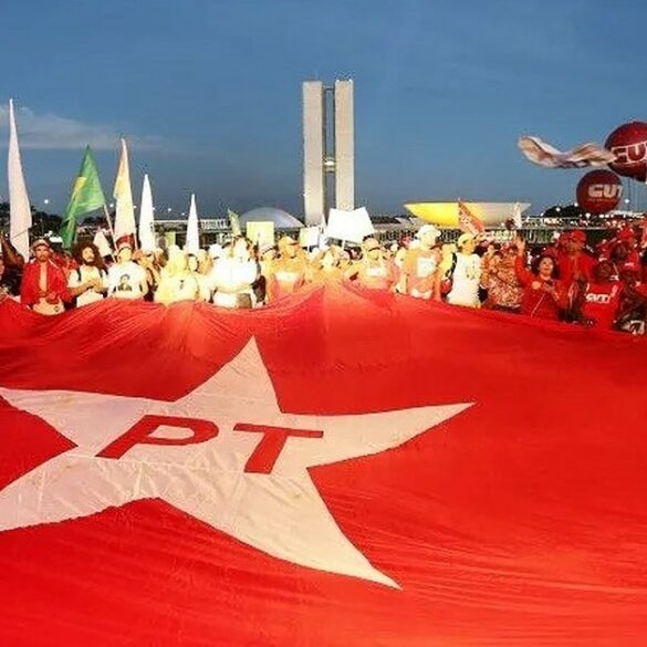 A relacao entre o PT os sindicatos e os meios estudantis e de juventude