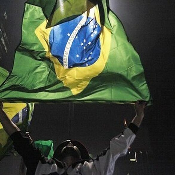A tarefa institucional do nacionalismo