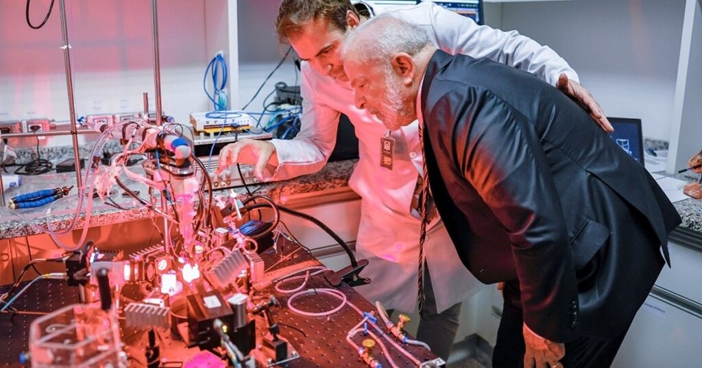 Governo do PT finalmente descobre que ciencia tem fronteiras