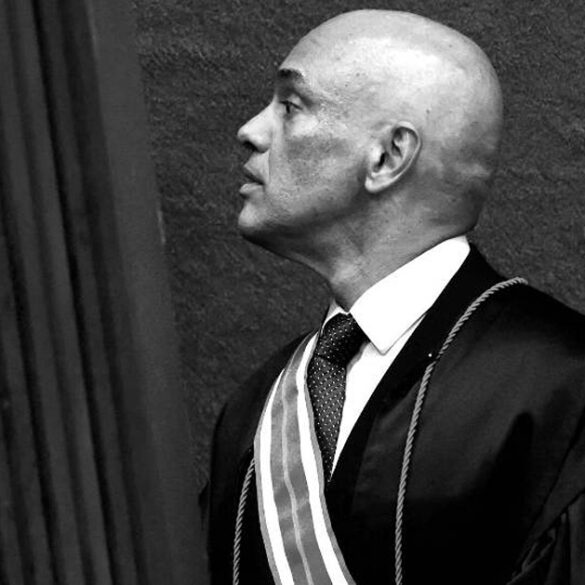 O que as mensagens publicadas pela Folha de Sao Paulo realmente revelam sobre Alexandre de Moraes