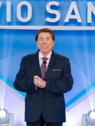 O Brasil fica rouco morre Silvio Santos