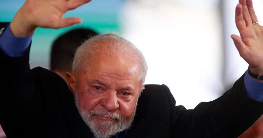 De joelho pro rentismo