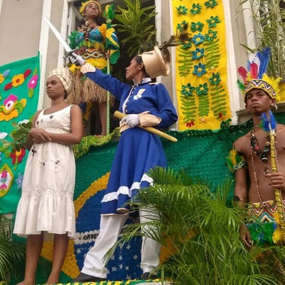 Uma Baianidade Civica e Mestica Os Caboclos e os festejos do 2 de Julho
